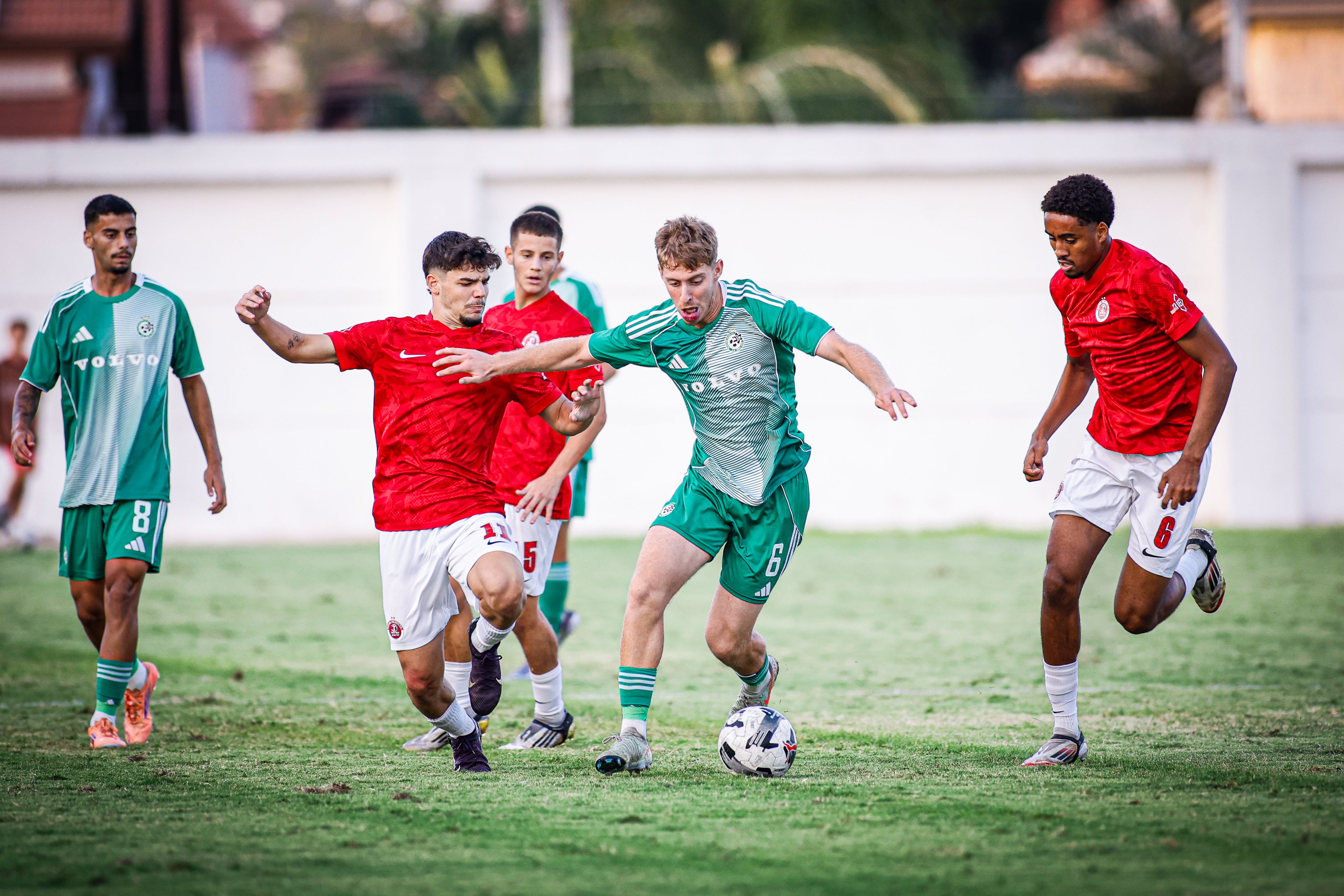 הפועל תא חוץ.jpg